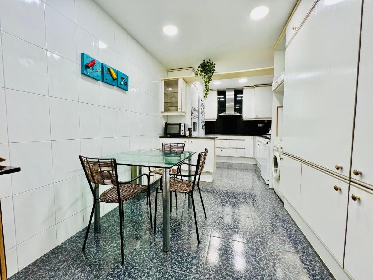 Your Second Home In Barcelona With Private Room And Private Bathroom Close To Montjuic, Pl Espana, La Rambla, Ferry Port Exterior foto